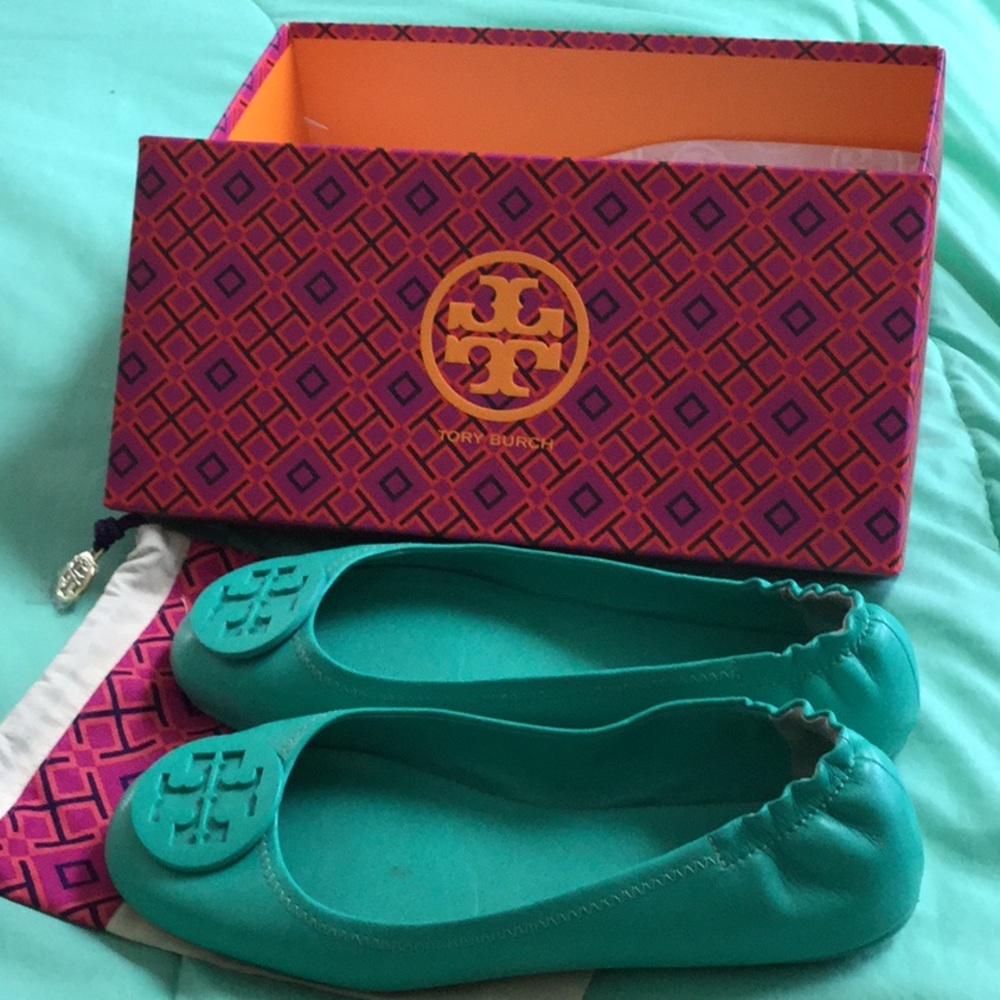 Tory Burch Minnie Travel Flat Turquoise size 8